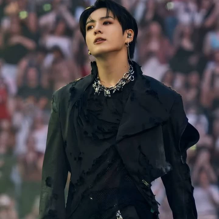 Jeon Jungkook thumbnail