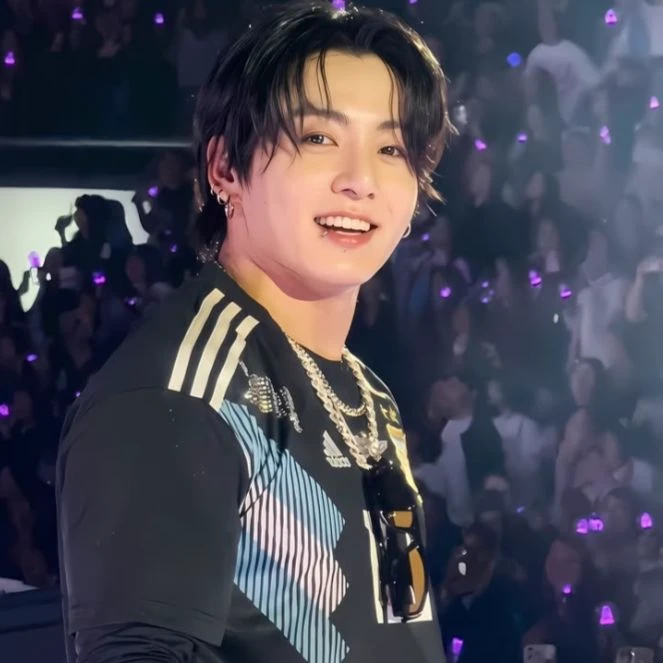 Jeon Jungkook thumbnail