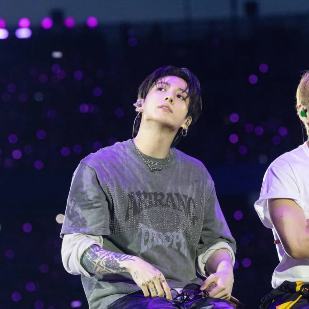 Jeon Jungkook thumbnail