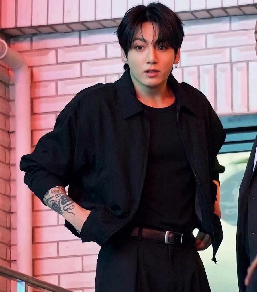Jeon Jungkook thumbnail