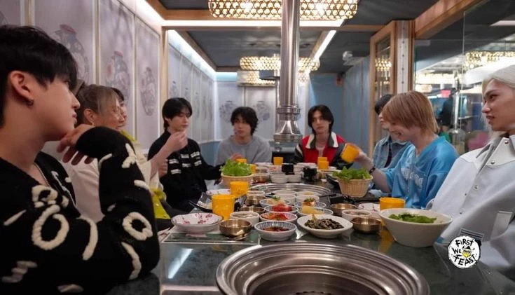 Stray Kids thumbnail