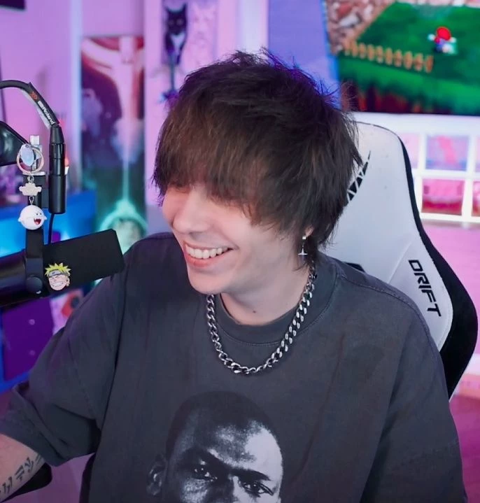 Blonde thumbnail