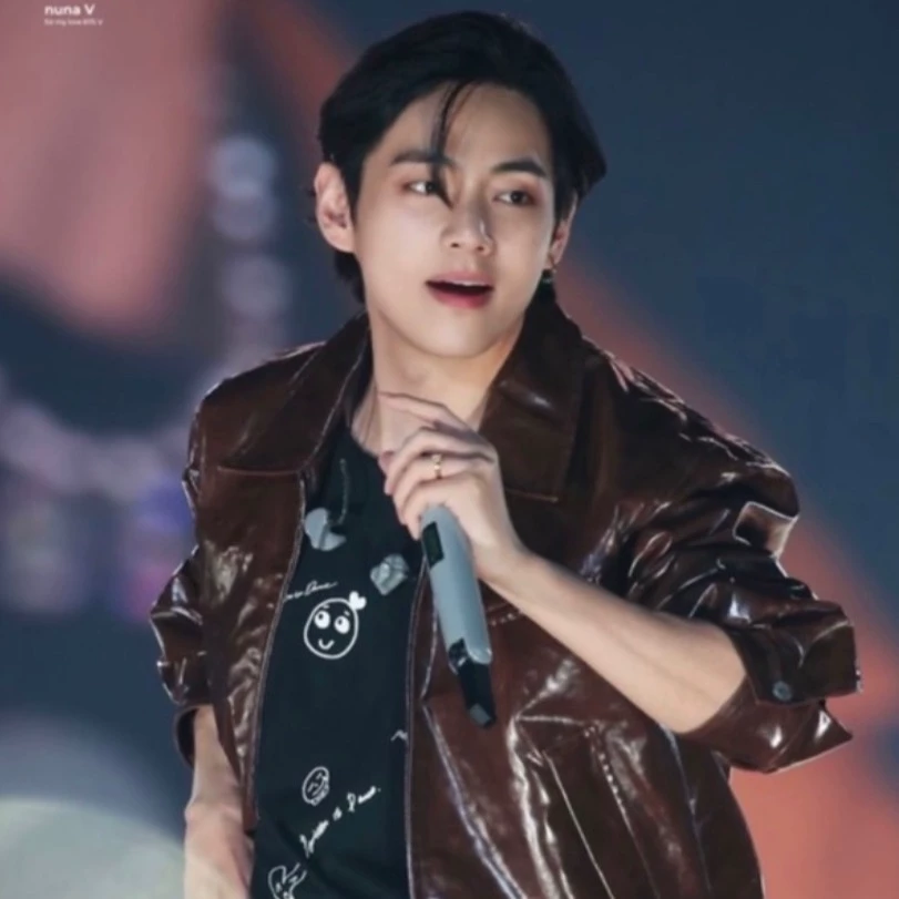 Kim Taehyung thumbnail