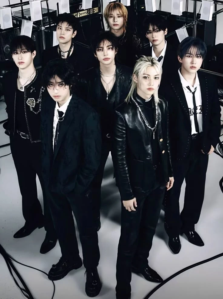 Stray kids Mafia  thumbnail