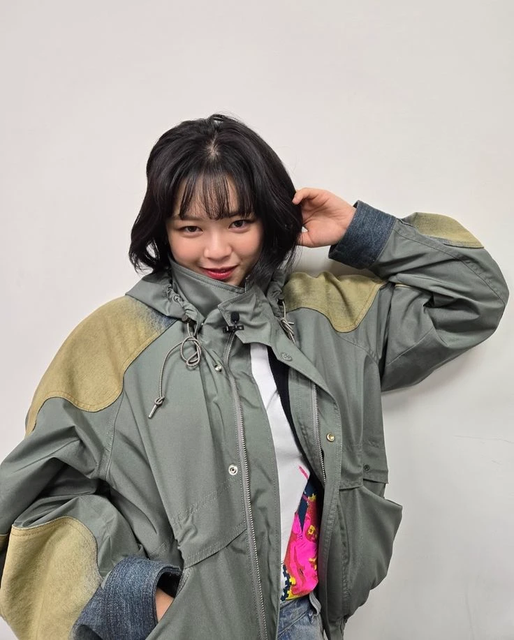 Jeongyeon thumbnail