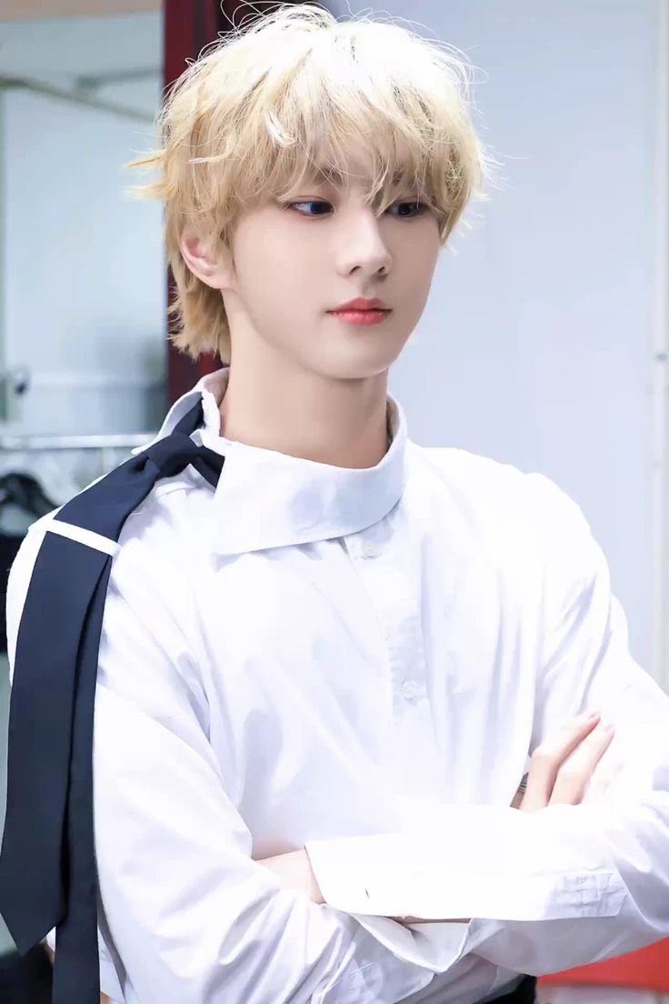 Yang Jungwon thumbnail