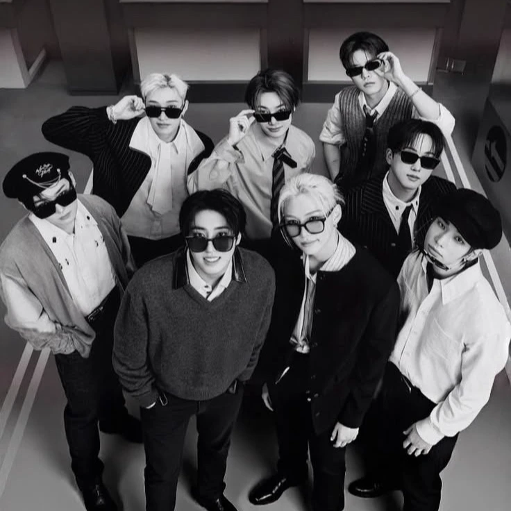 Stray Kids mafia kings thumbnail
