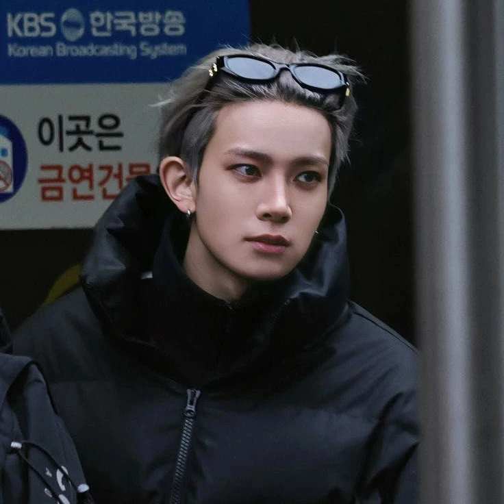 Lee Heeseung thumbnail