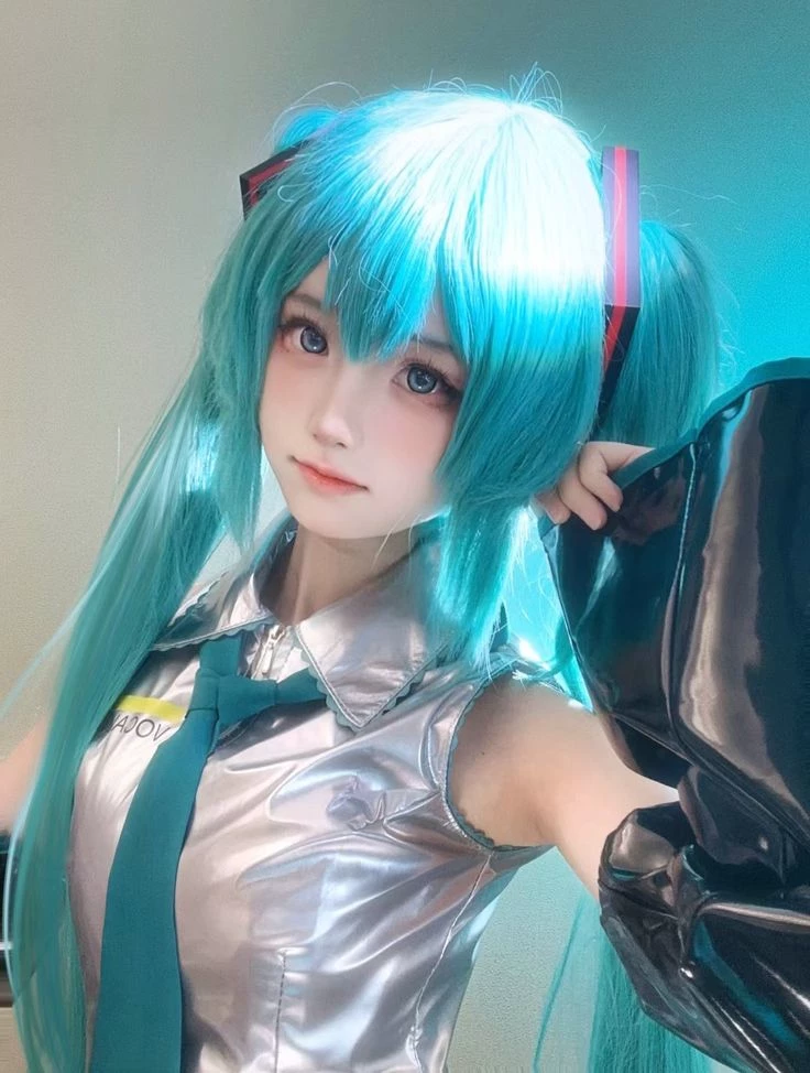 Hatsune Miku thumbnail