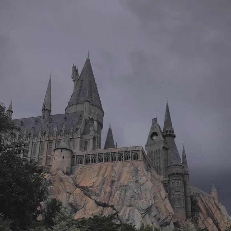 Hogwarts thumbnail