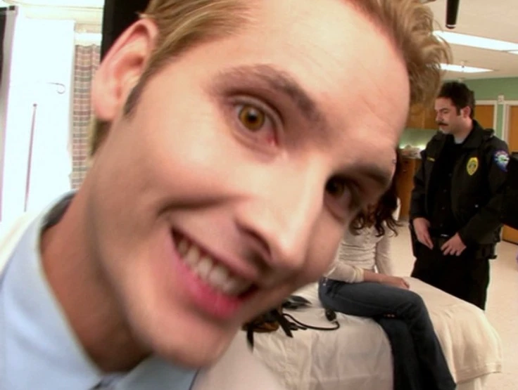 Carlisle Cullen thumbnail