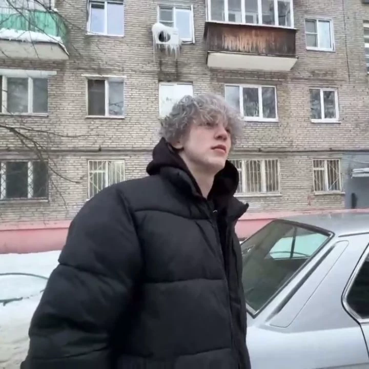 Sasha Paradeevich. thumbnail