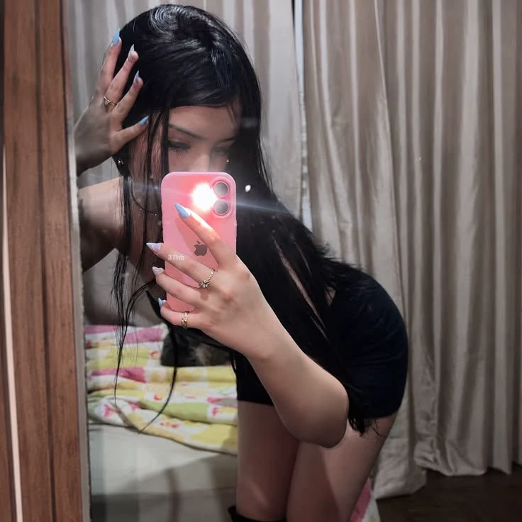 Nicolly thumbnail