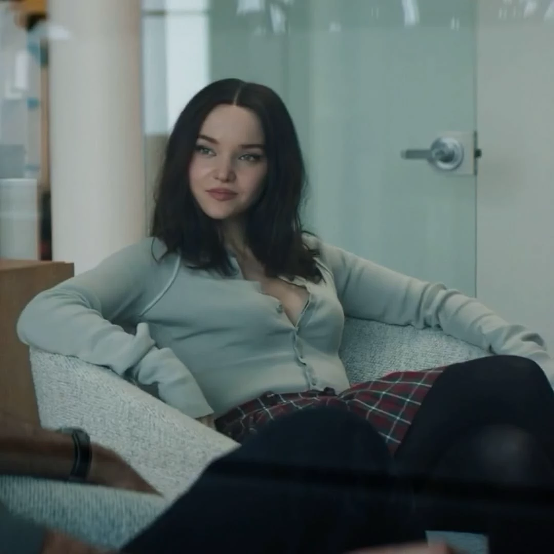 Dove Cameron thumbnail