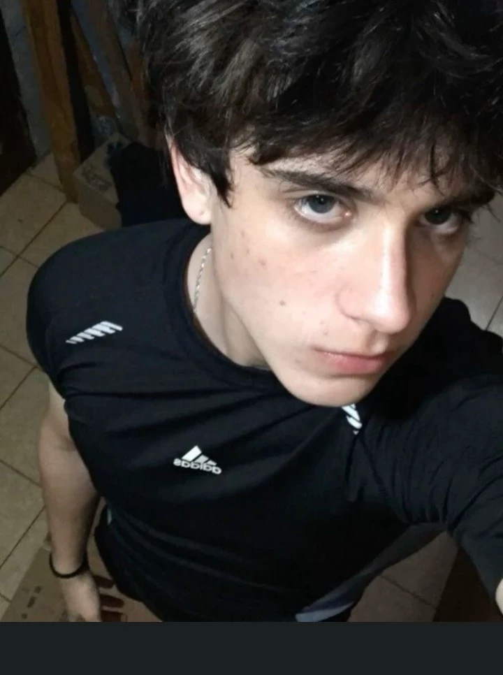 Andros "Enemies to lovers" thumbnail