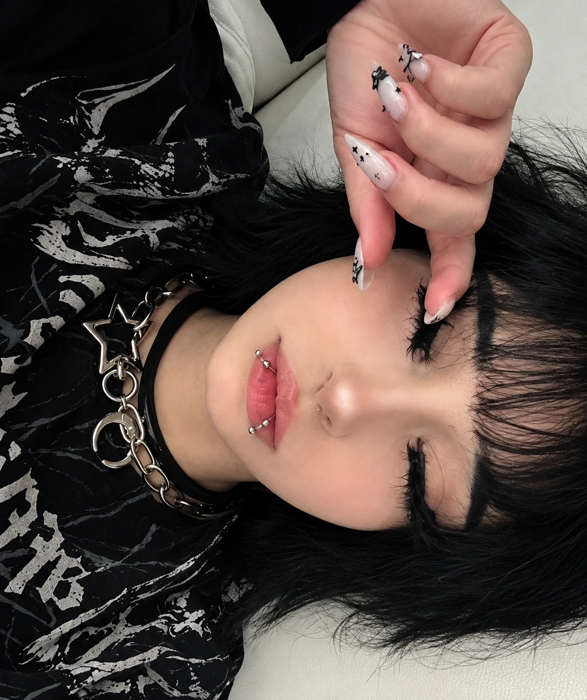 Vicky thumbnail