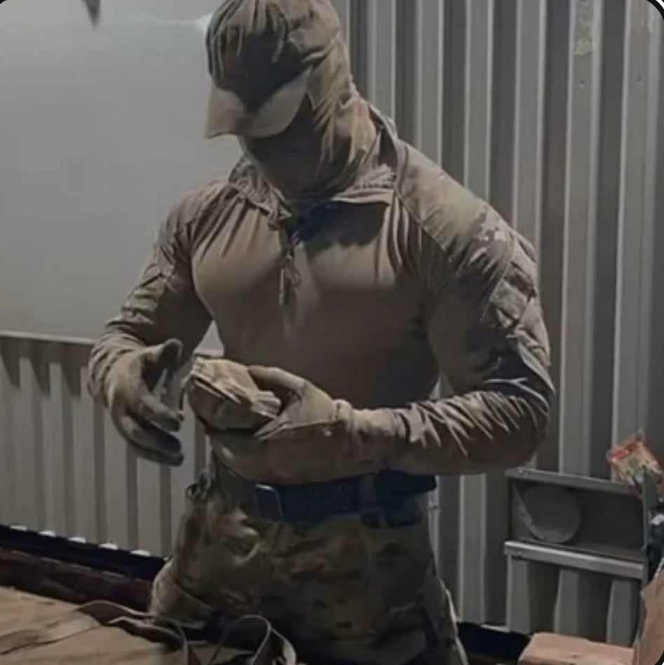 Older man military thumbnail