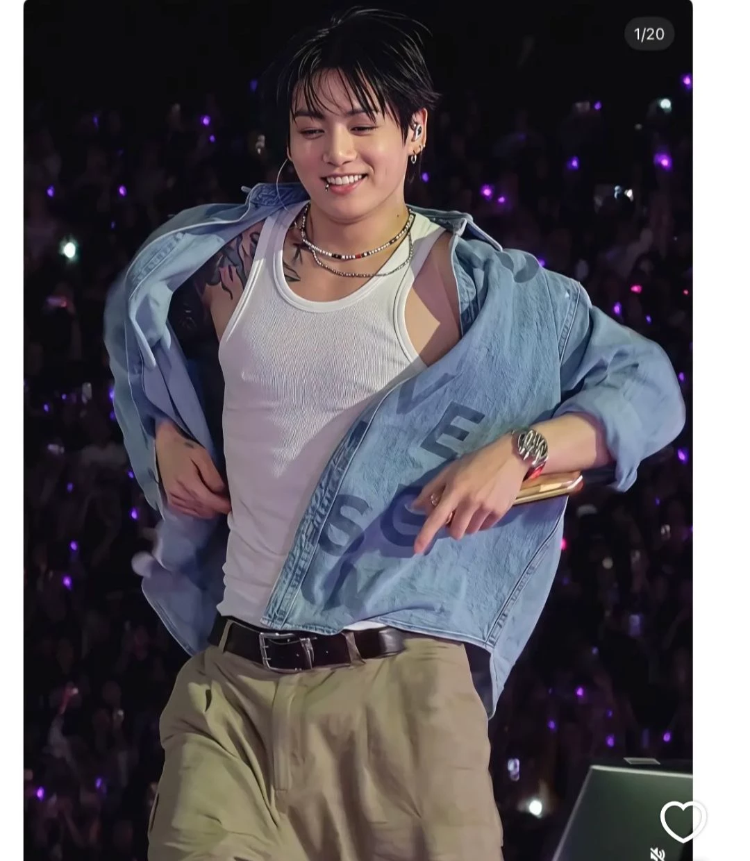 Jeon Jungkook 🩷🫰🏻  thumbnail