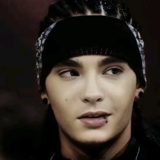 Tom Kaulitz thumbnail