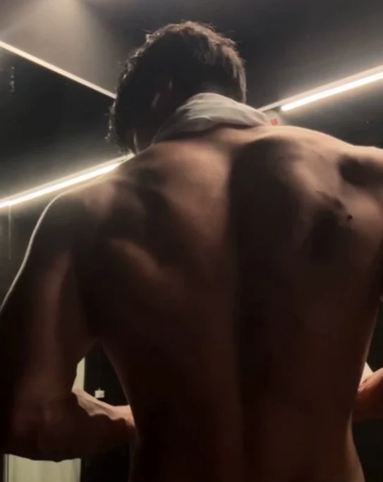 Liam thumbnail