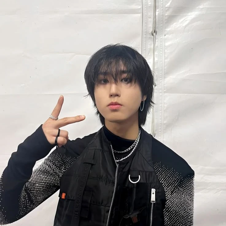 Han jisung thumbnail