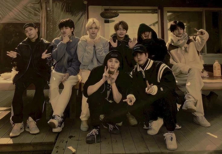 Stray kids - SKZ thumbnail