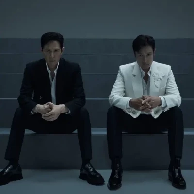 Lee jung jae and Lee byung hun your ex boyfriends obsessed with you thumbnail
