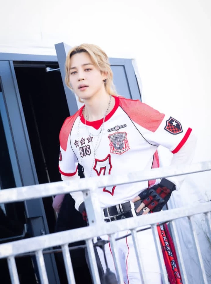 JIMIN thumbnail