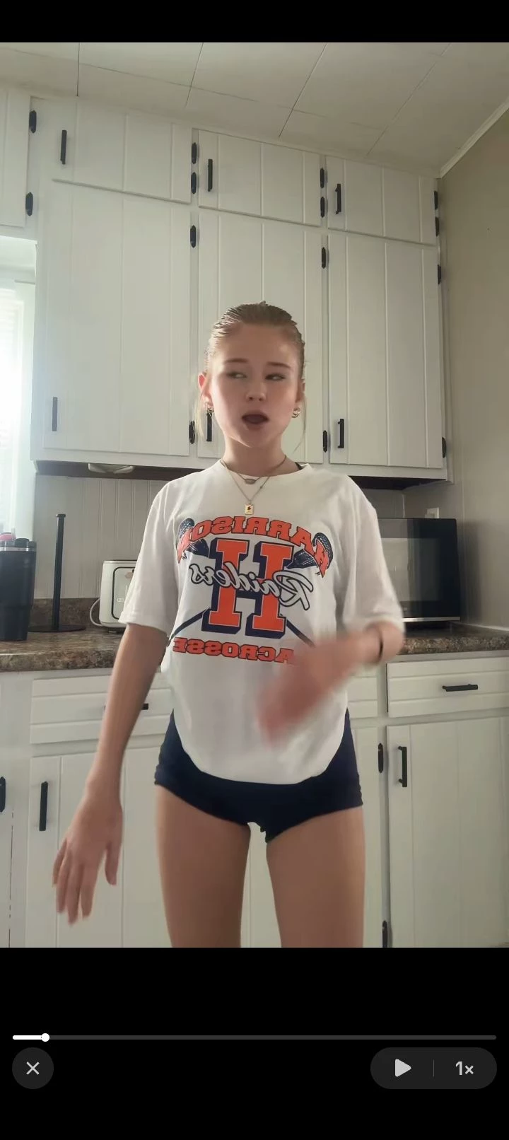 Sofia (sister) thumbnail