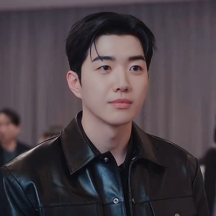 Kang Ha Gi. My Bias, My Boss. Executive Director at Abello thumbnail