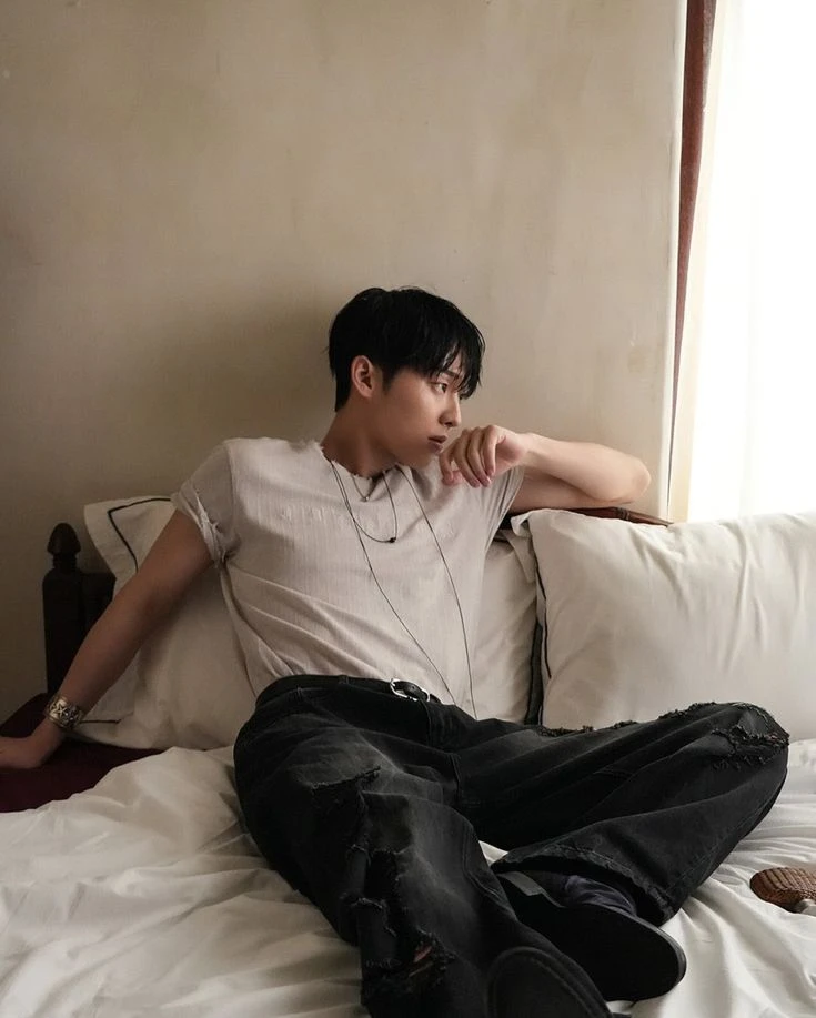 Ha Yi Chan thumbnail