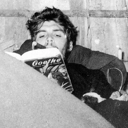 Ernesto "Che" Guevara thumbnail