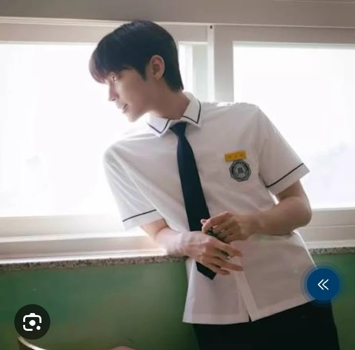 Han Seojun BL GAY man with boy thumbnail