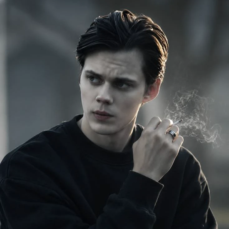 Bill Skarsgård thumbnail