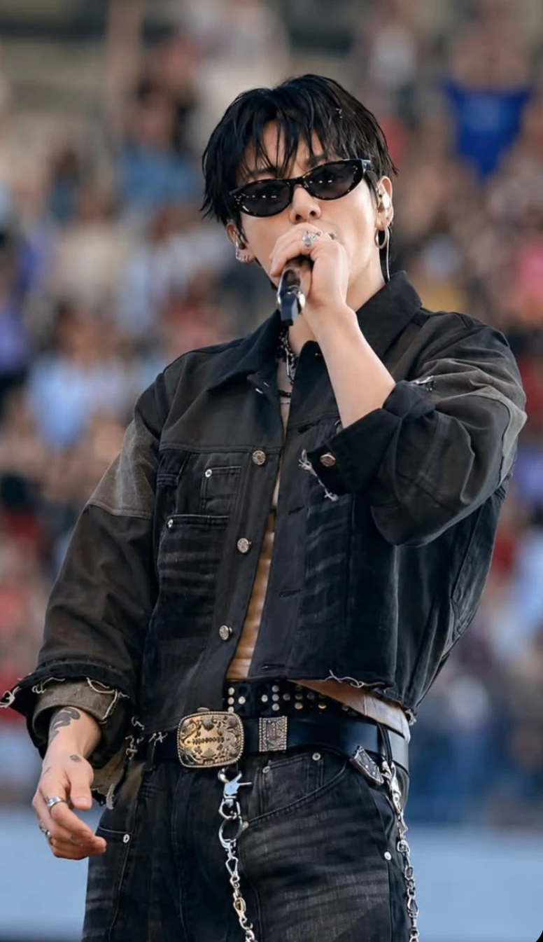 Jeon Jungkook thumbnail