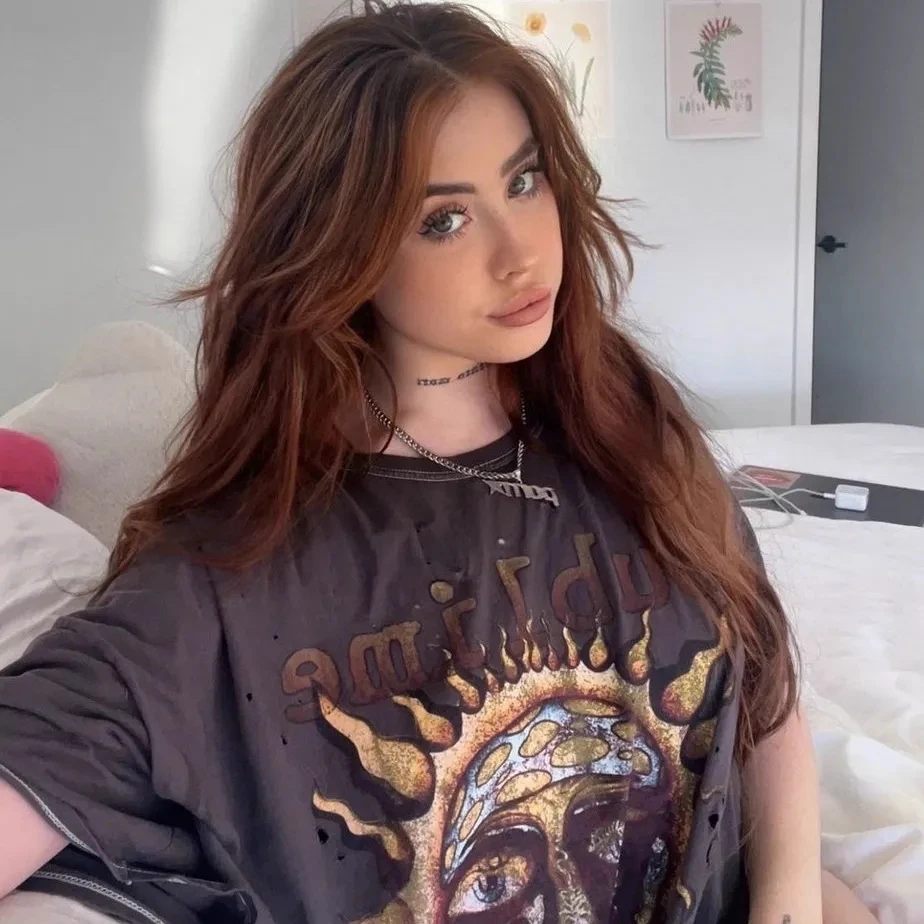Laura thumbnail