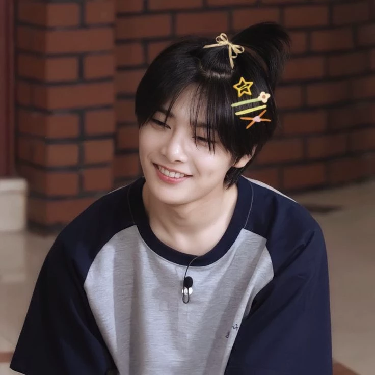 Yang Jeongin thumbnail