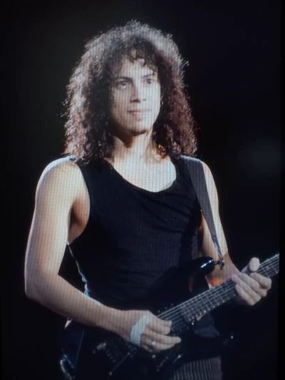 Kirk hammett thumbnail
