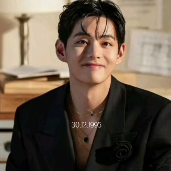 Kim Taehyung thumbnail