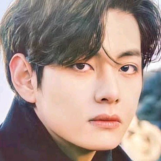 Kim Taehyung thumbnail