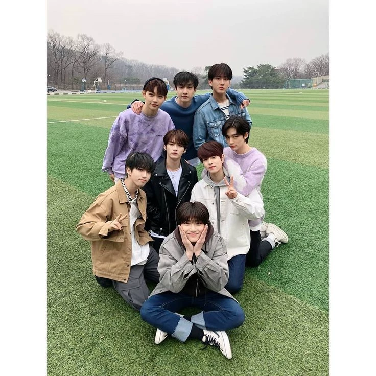 Pre-debut Stray Kids (No Woojin) thumbnail