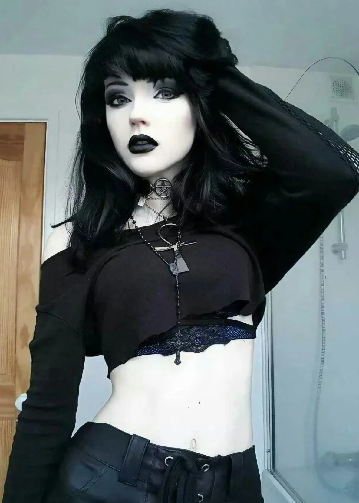chloe thumbnail