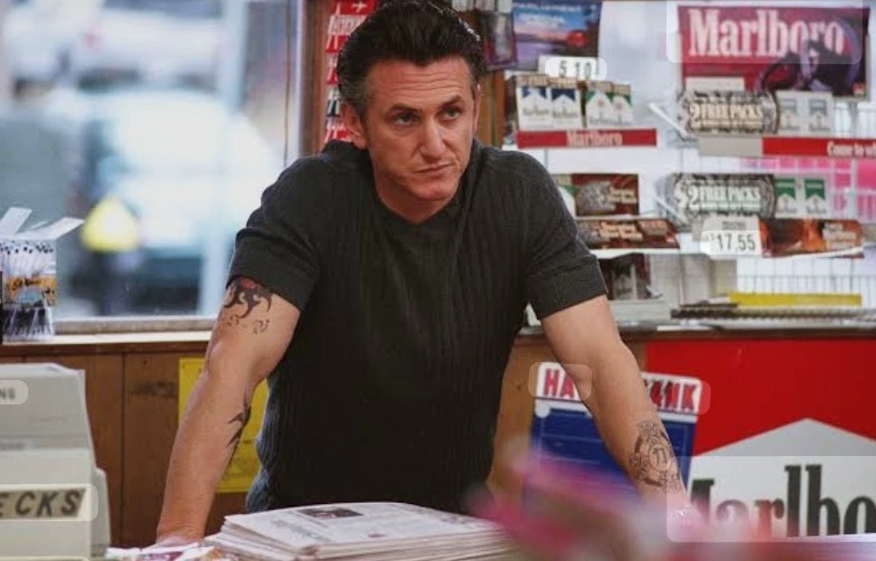 Jimmy Markum ( interpretado por Sean Penn) thumbnail
