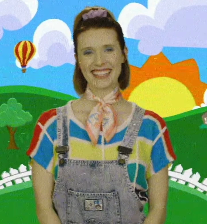 Miss Gracie Green - Poppy Playtime thumbnail