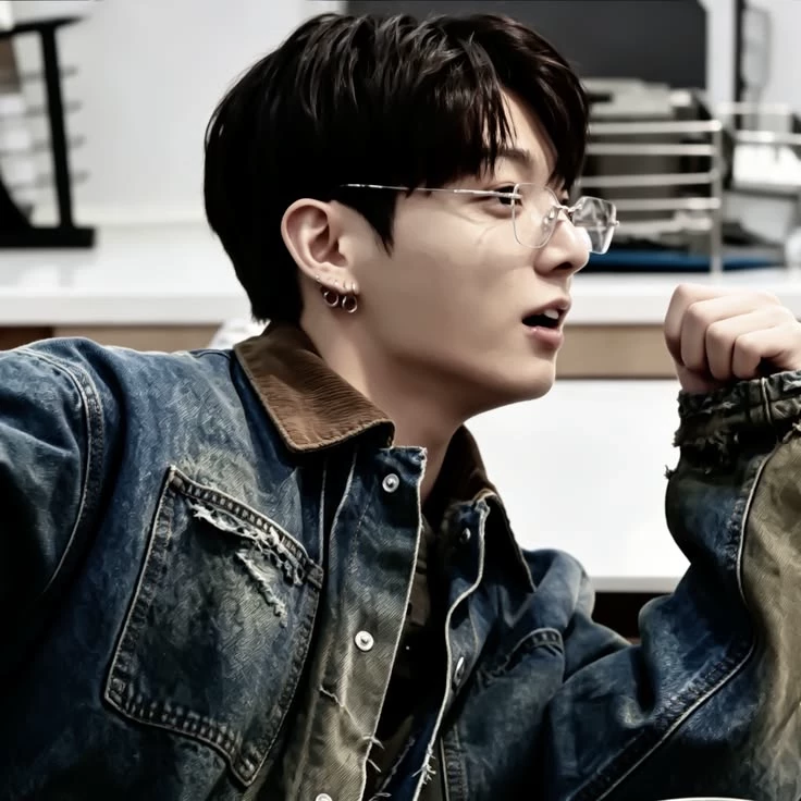 Jeon Jungkook thumbnail