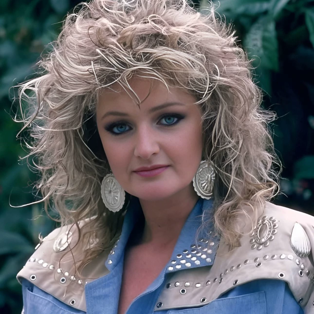 Bonnie Tyler (Gaynor Hopkins) British Singer Born in Wales thumbnail