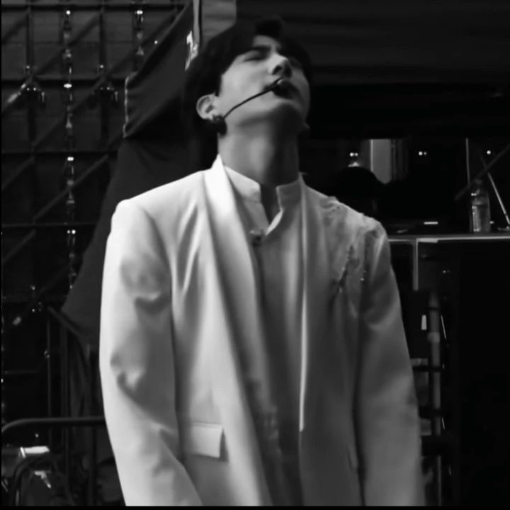 Jeon Jungkook thumbnail