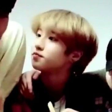 Jisung 🪽