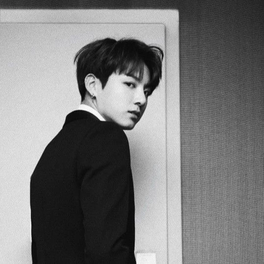 Jeon Jungkook thumbnail