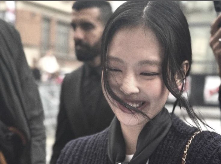 jennie kim thumbnail